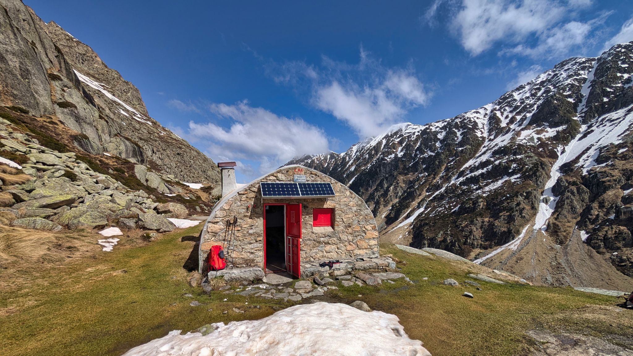 PXL 20250406 103323693