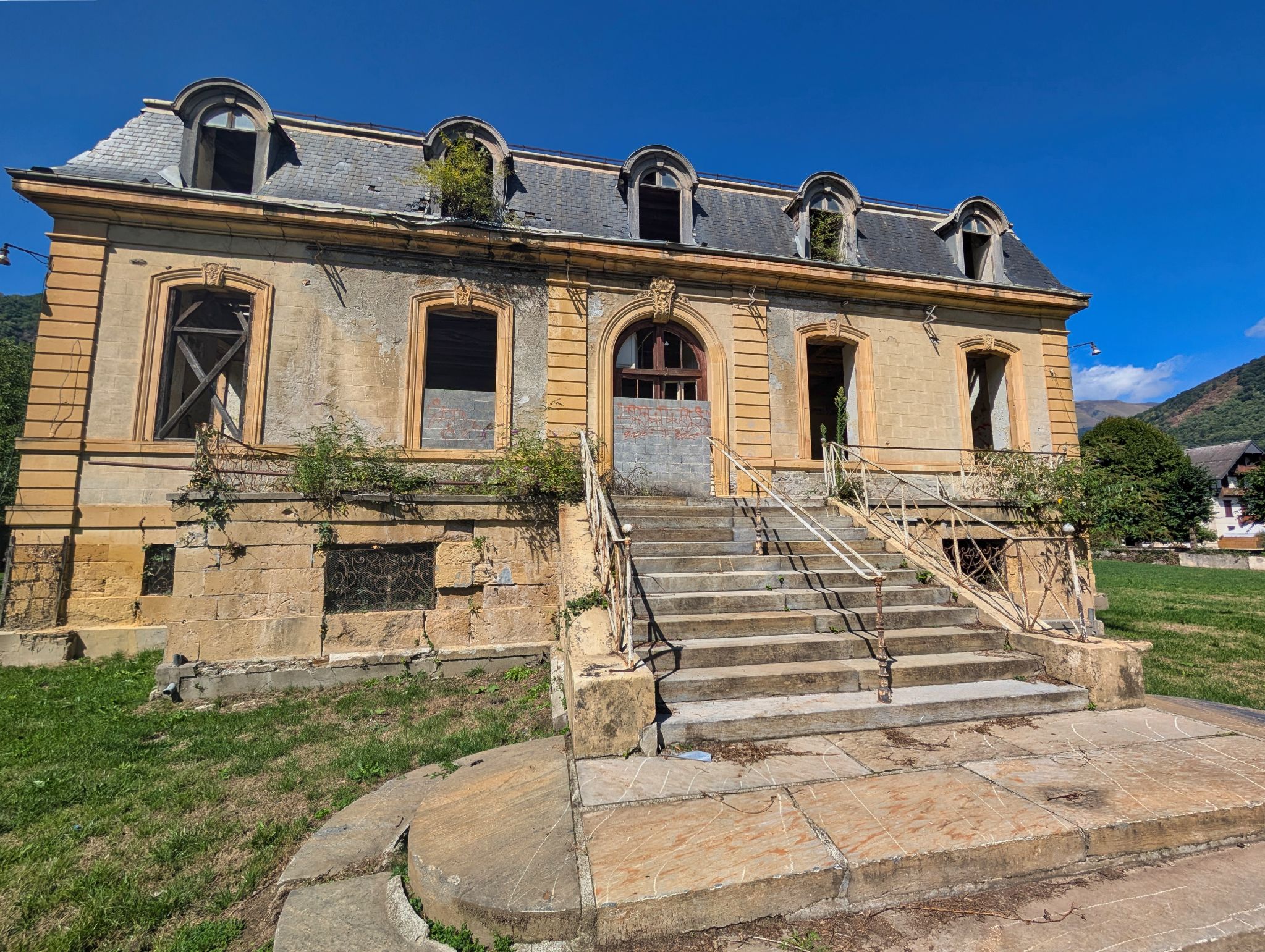 PXL 20250830 132828051