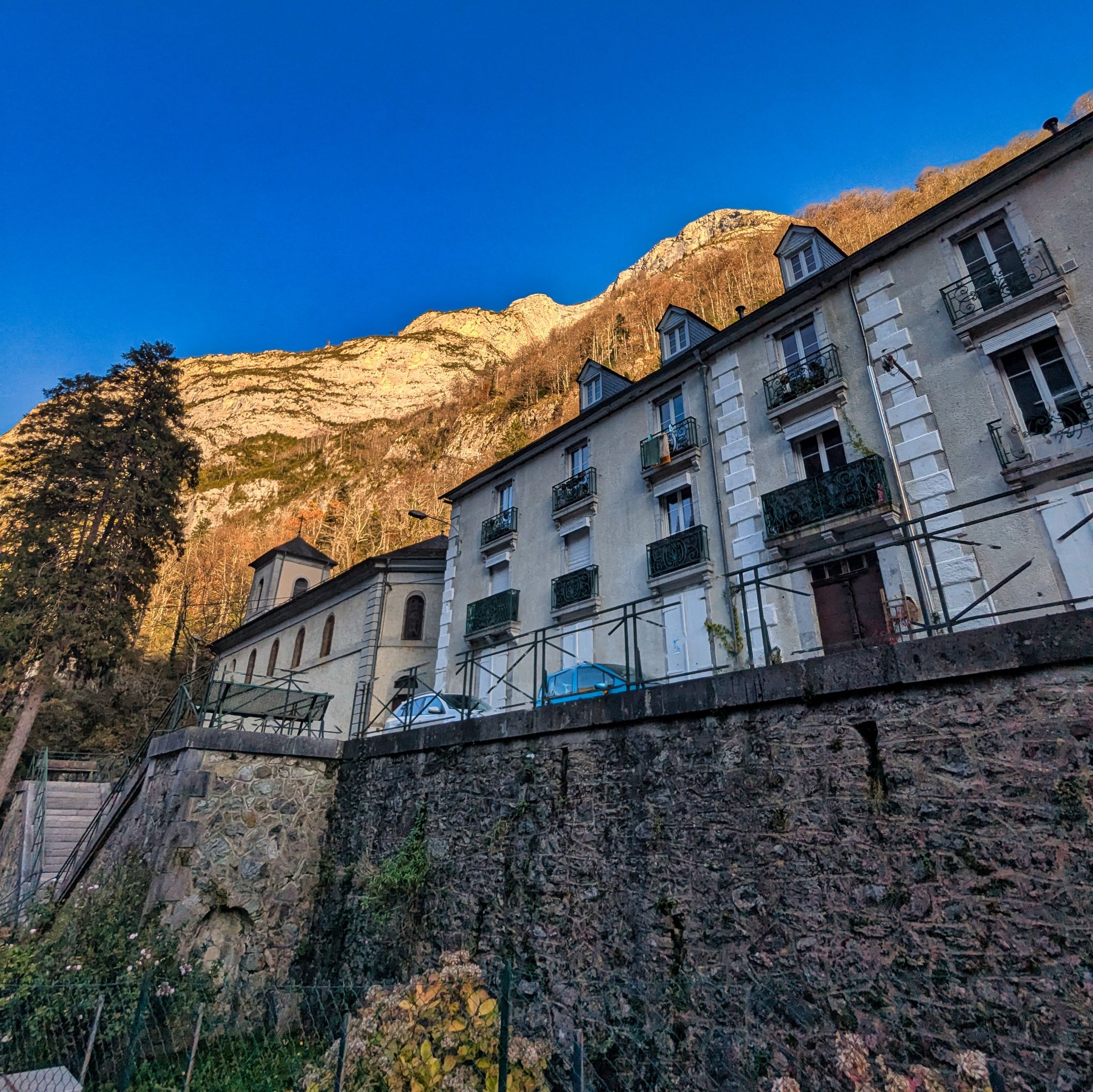 PXL 20241130 140711807