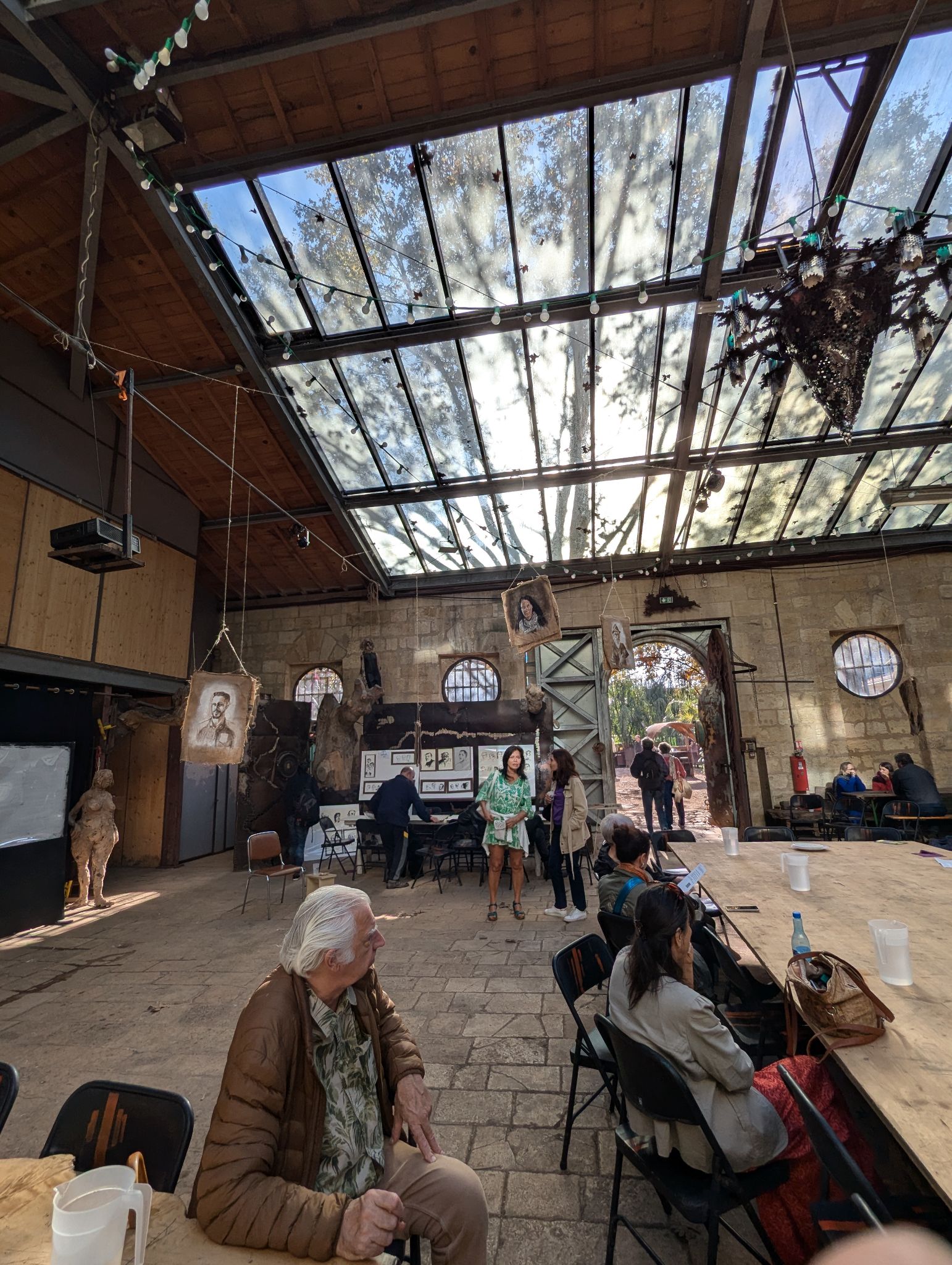 PXL 20241102 131536167.MP