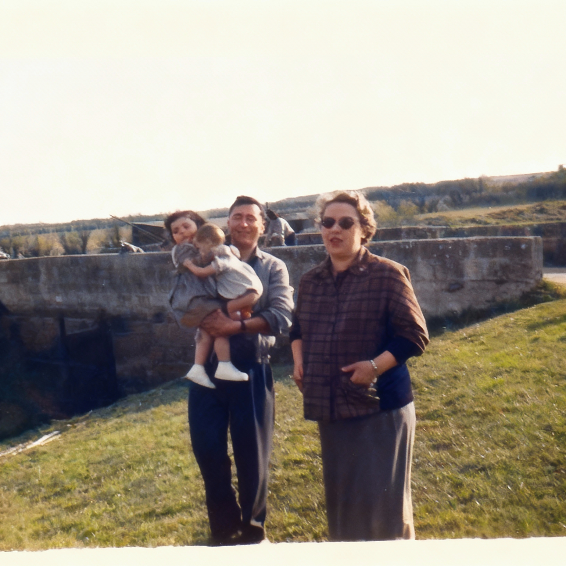 Vero guy jacqueline avril 1957 Restored