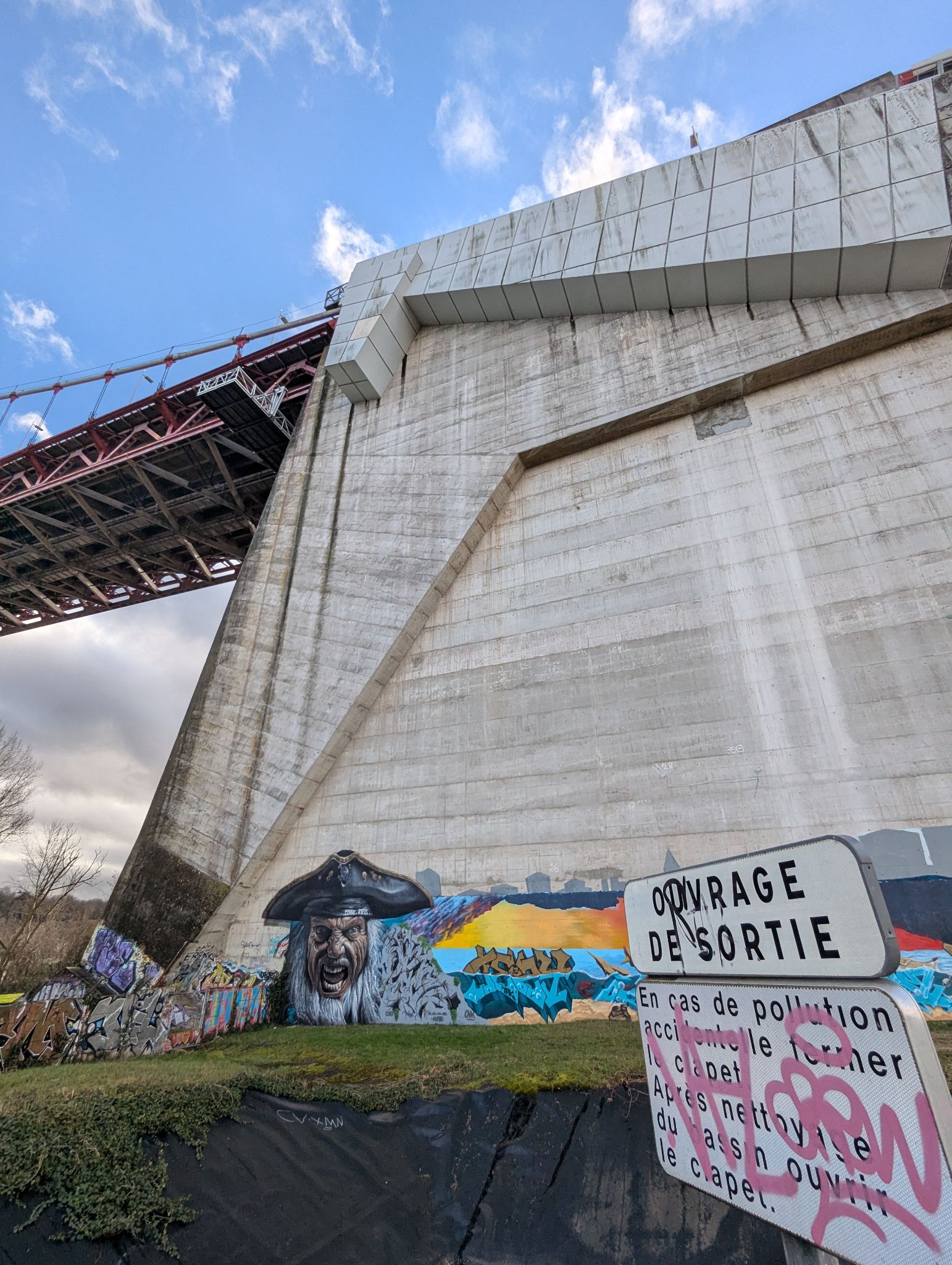 PXL 20250109 121759527