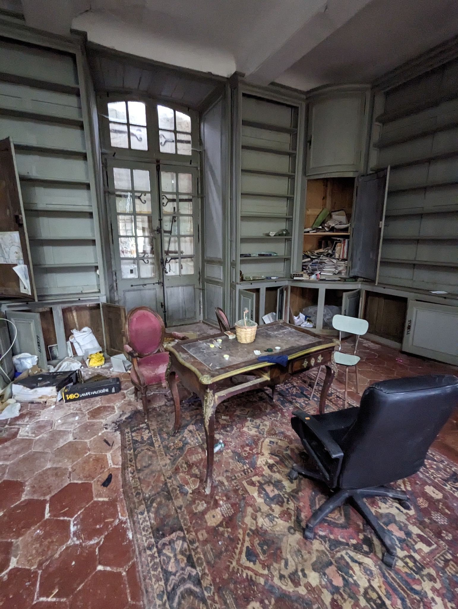 PXL 20240526 104143324.MP