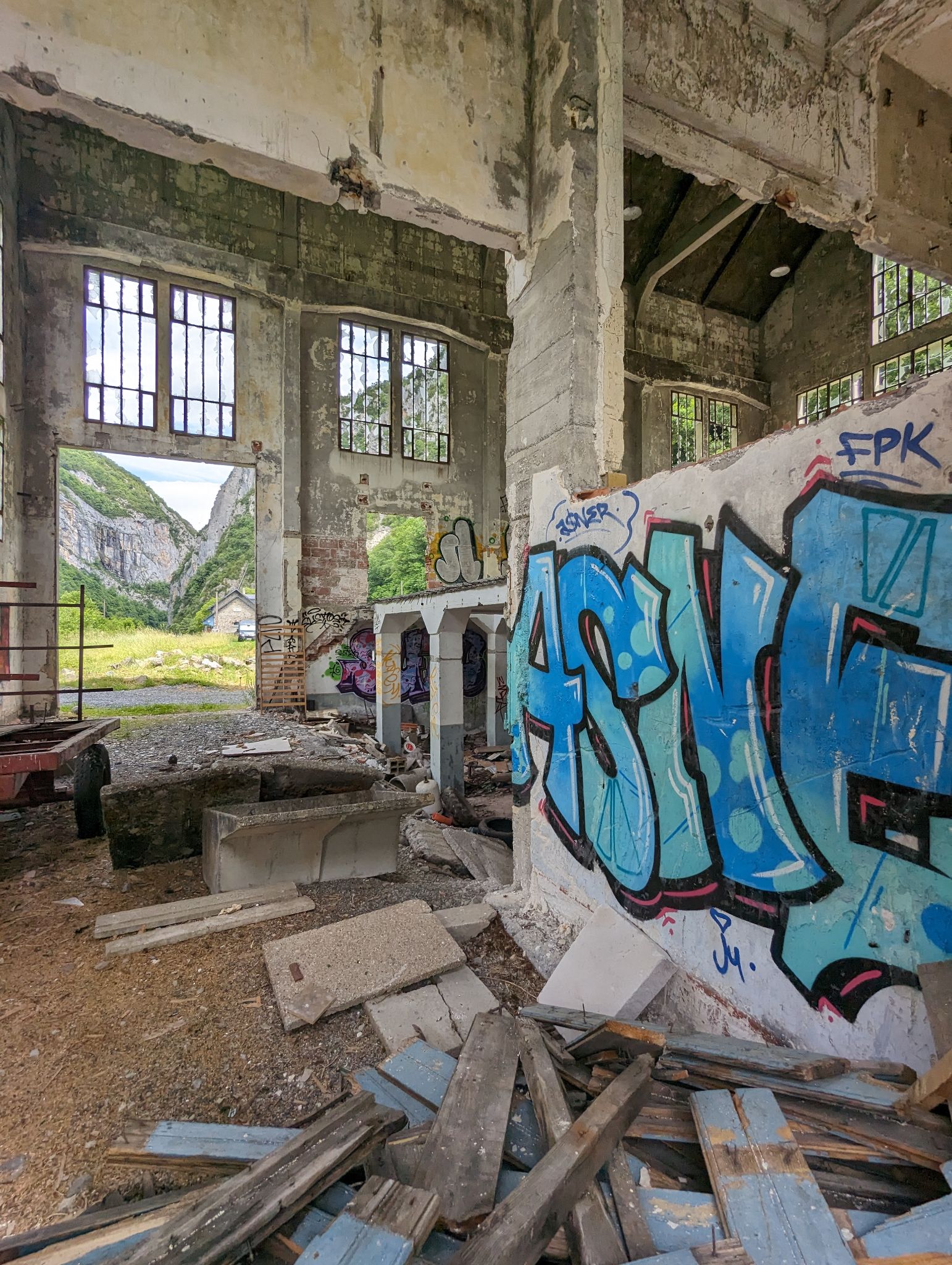 PXL 20240614 102100747