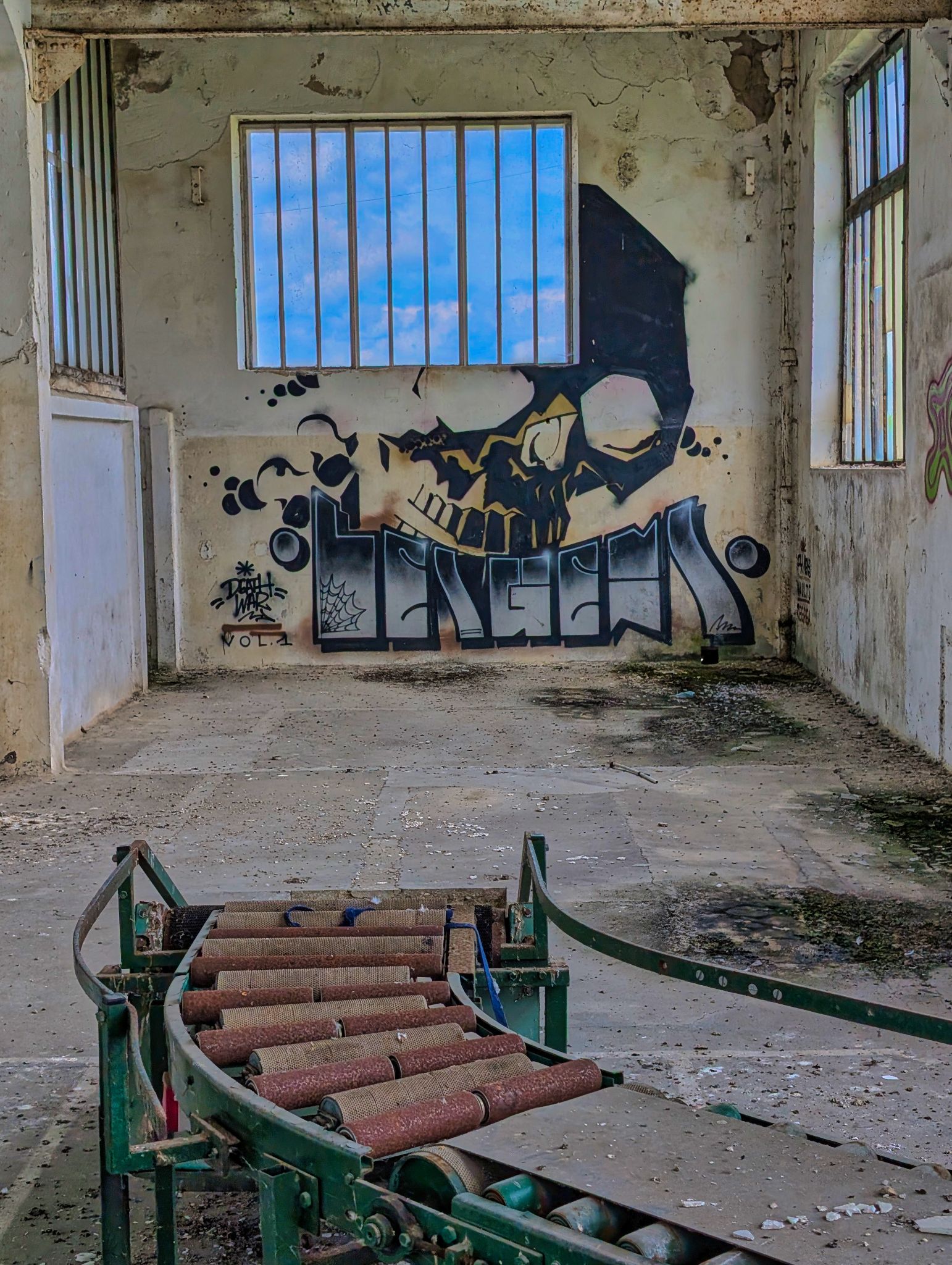 PXL 20250413 132612161